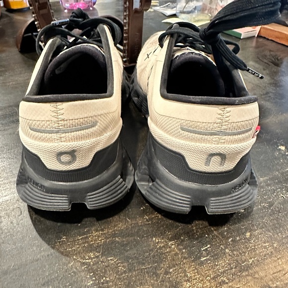 Womens On Cloud X3 fawn/magnet size 7.5 - Picture 5 of 10